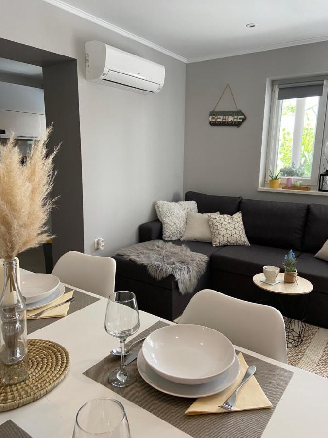 Apartman Petra Gustirna 외부 사진